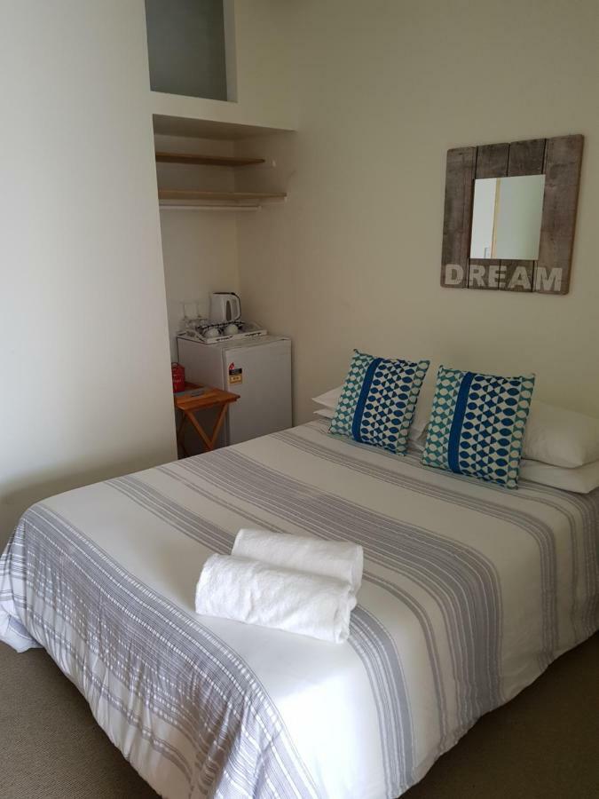 Waters Edge B&B 카이타이아 외부 사진